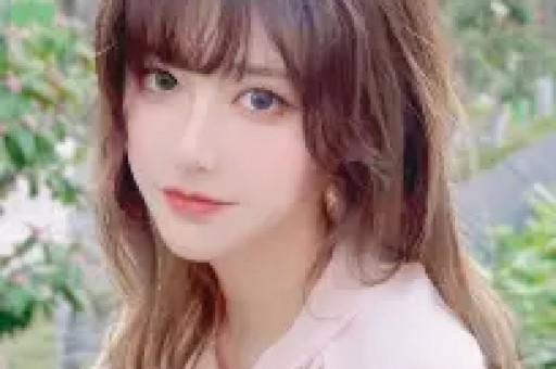 承诺满足网友任意要求 女网红恐翻车：被要顶配电脑