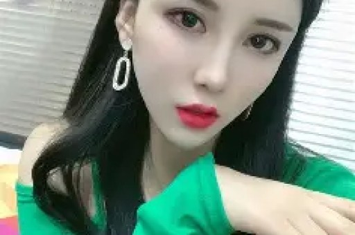 百万网红一条广告提成500元掀桌子不干了！